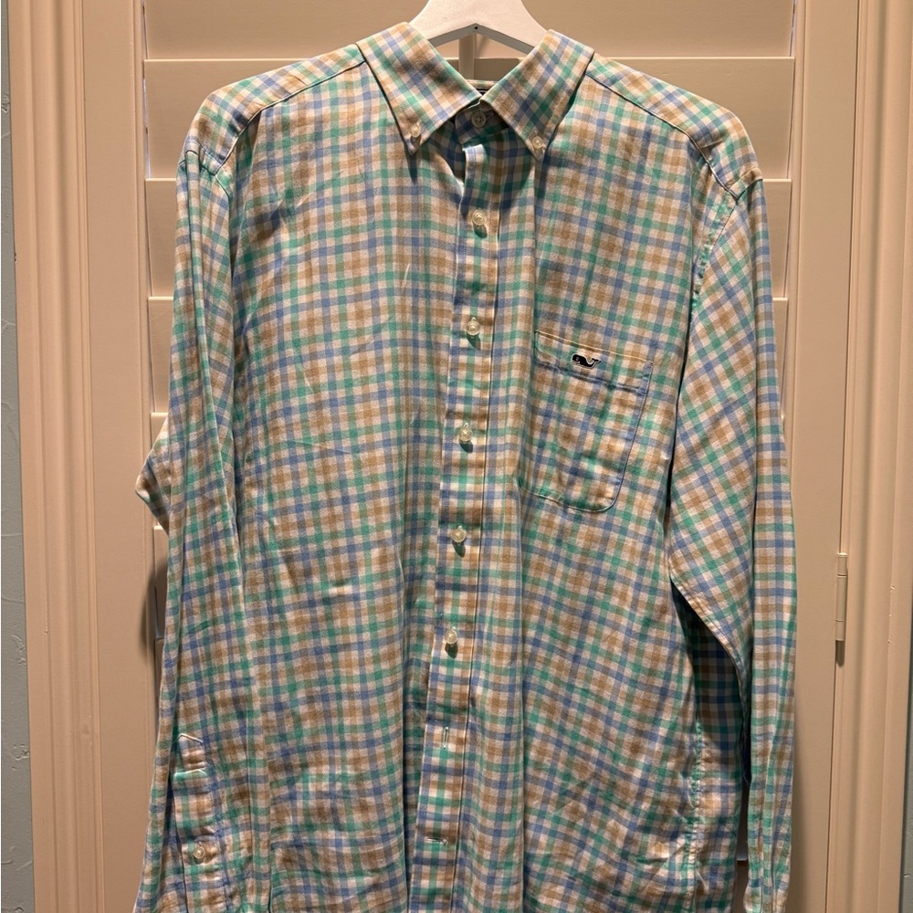 Men’s XL cotton check long sleeved dress shirt vinyard vines